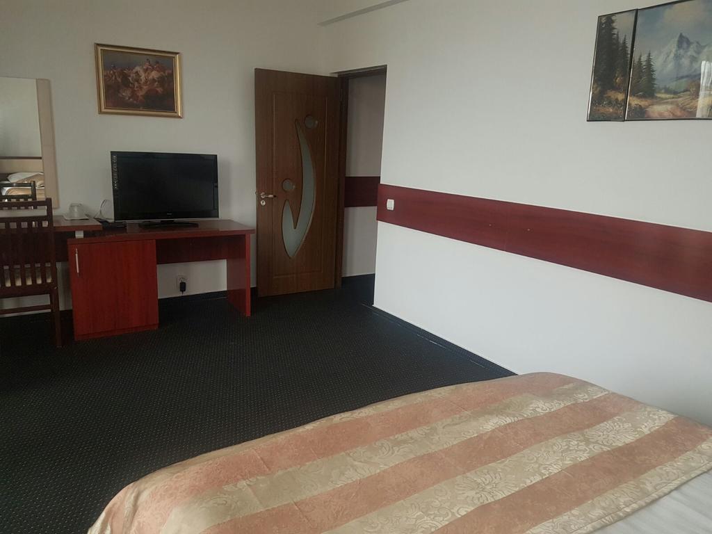 Hotel Lido Craiova Eksteriør billede