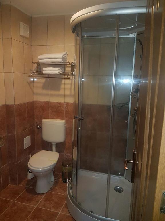 Hotel Lido Craiova Eksteriør billede